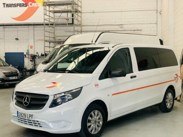 mini van, un vehículo de nuestra flota para los transfers a barcelona